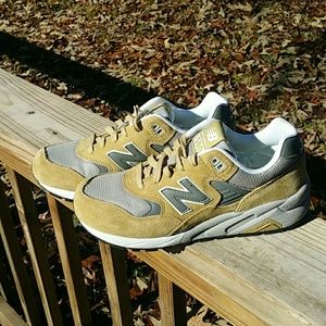 New Balance 580 Size 7
